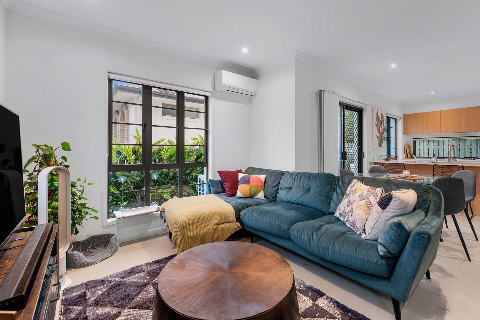 3 bedrooms Townhouse in 2/59 Princess Street CAMP HILL QLD, 4152