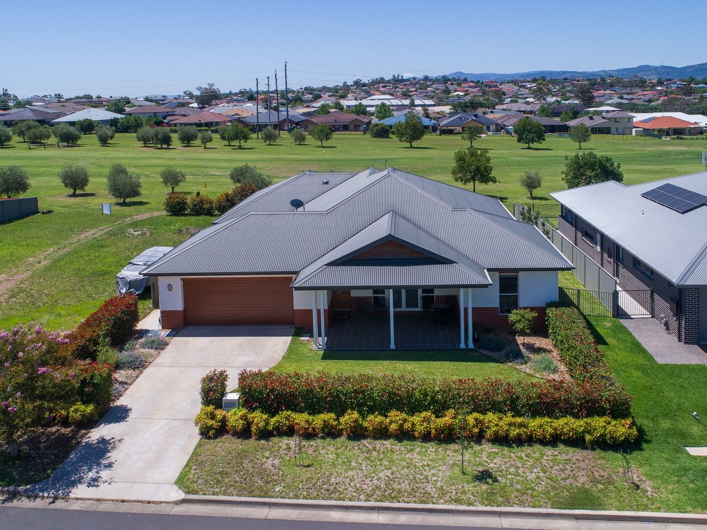4 bedrooms House in 7 Sanctuary Place, Tamworth HILLVUE NSW, 2340