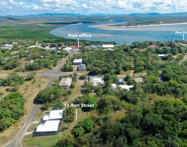 11 Ann Street, Cooktown QLD 4895