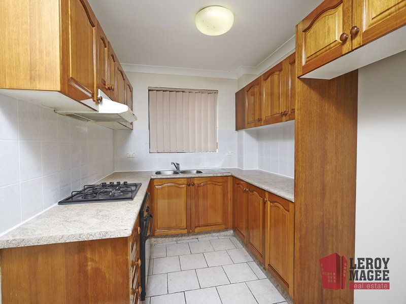 11/249 Dunmore Street, Pendle Hill NSW 2145, Image 1