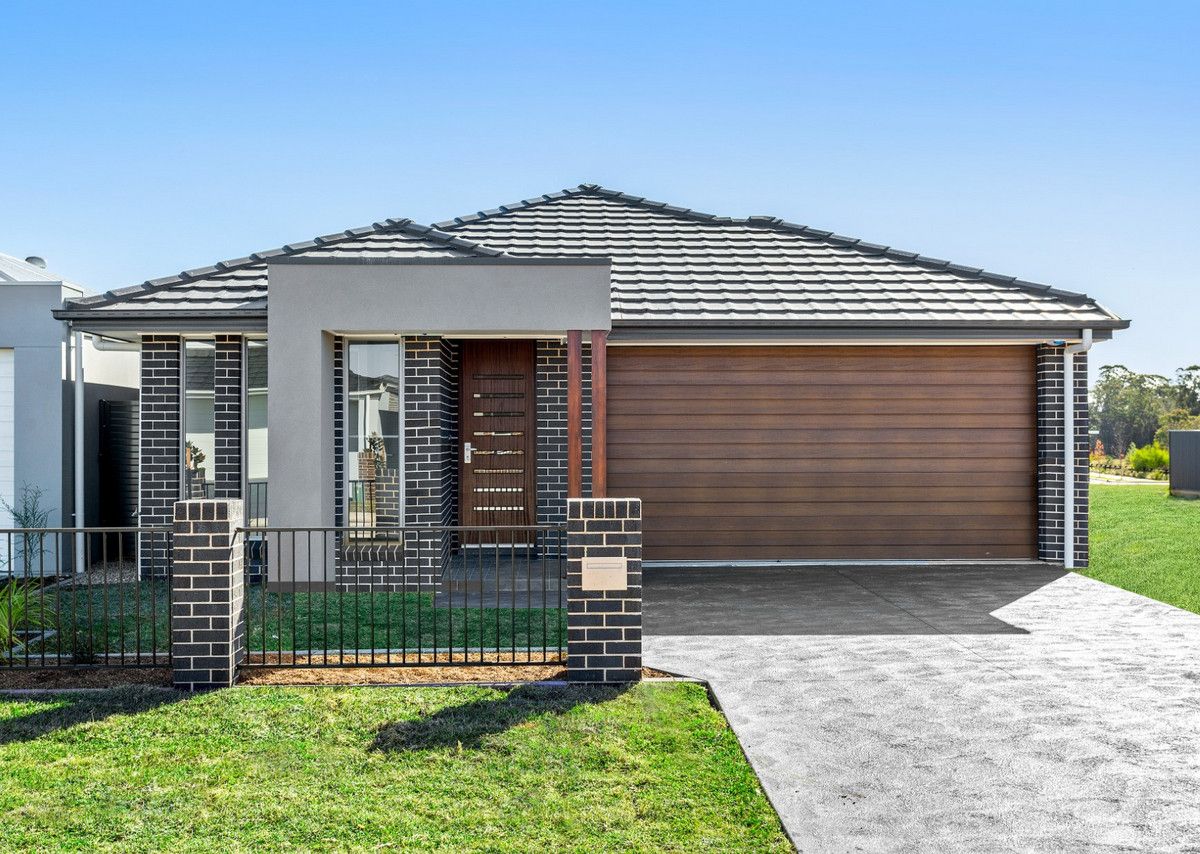 4 bedrooms House in Lot 9258 Ashbrook Drive CATHERINE FIELD NSW, 2557