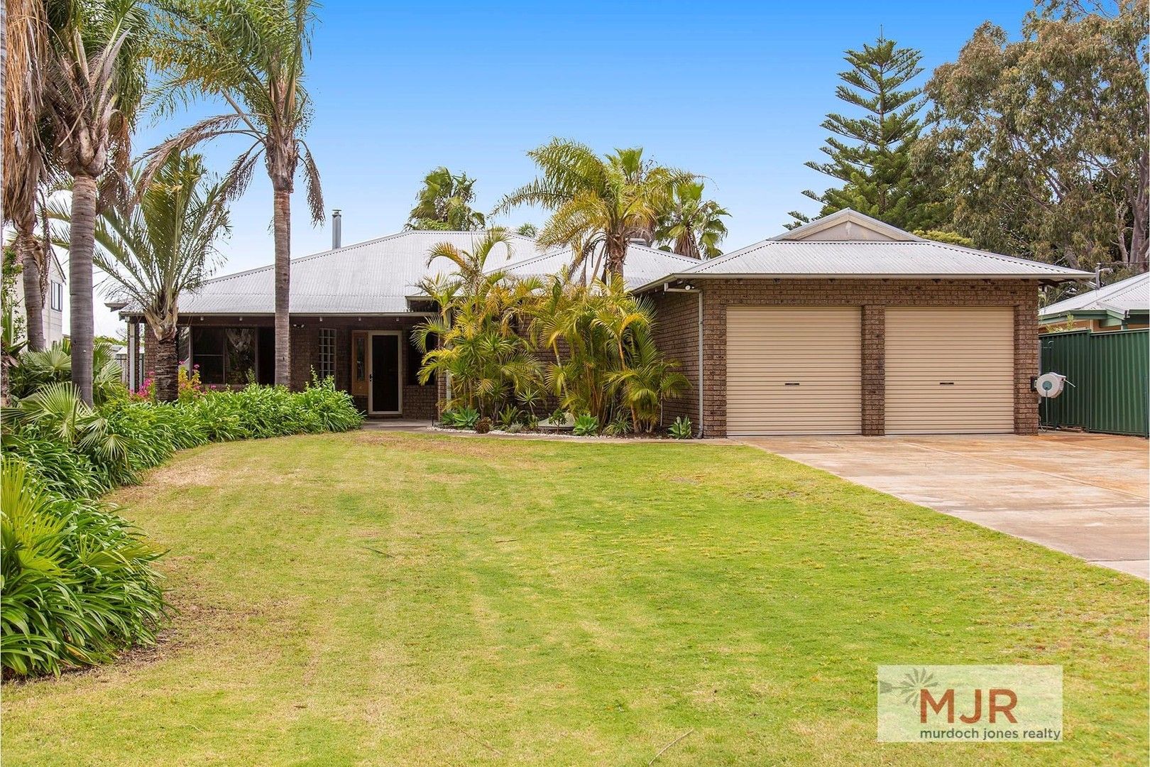 4 Flemming Court, Forrestdale WA 6112, Image 0