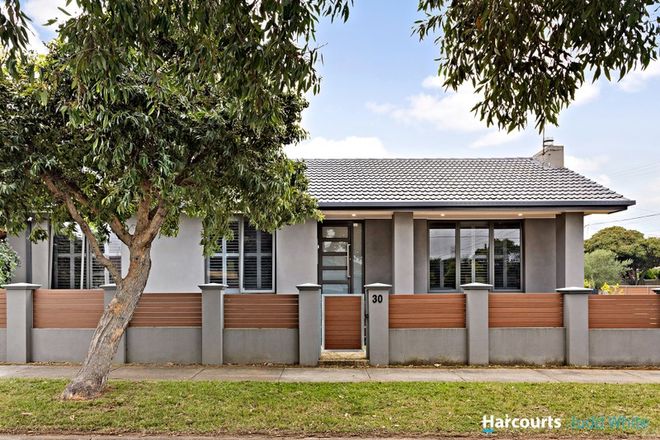 Picture of 30 Kauri Grove, GLEN WAVERLEY VIC 3150