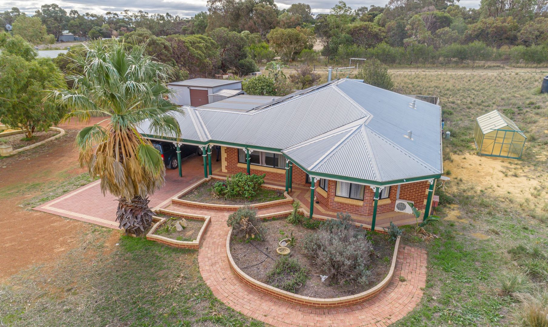 35 Sandalwood Road, Gabbadah WA 6041 House For Rent 850 Domain