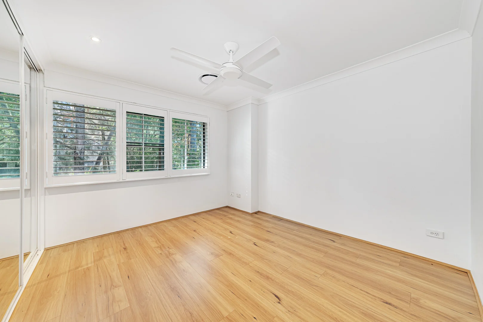 Additional image 3 of 4/15 Mafeking Avenue, Lane Cove NSW 2066