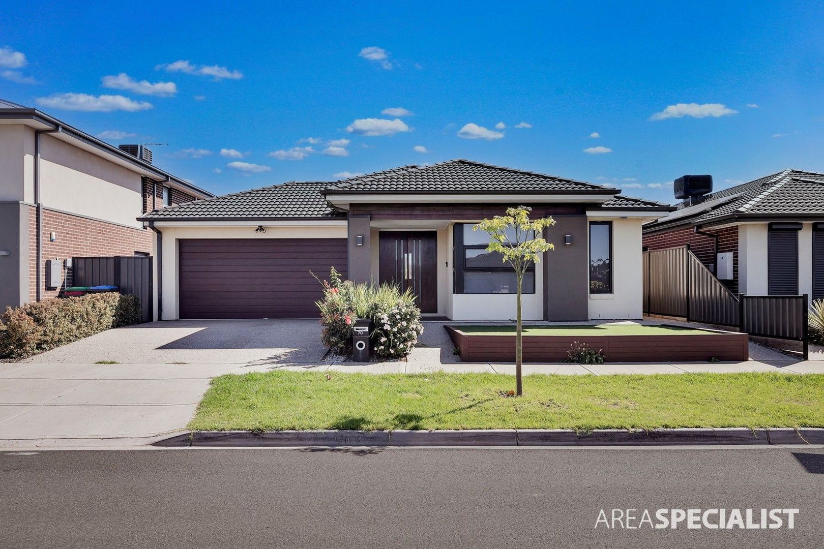 4 bedrooms House in 70 Clifton Circuit TARNEIT VIC, 3029
