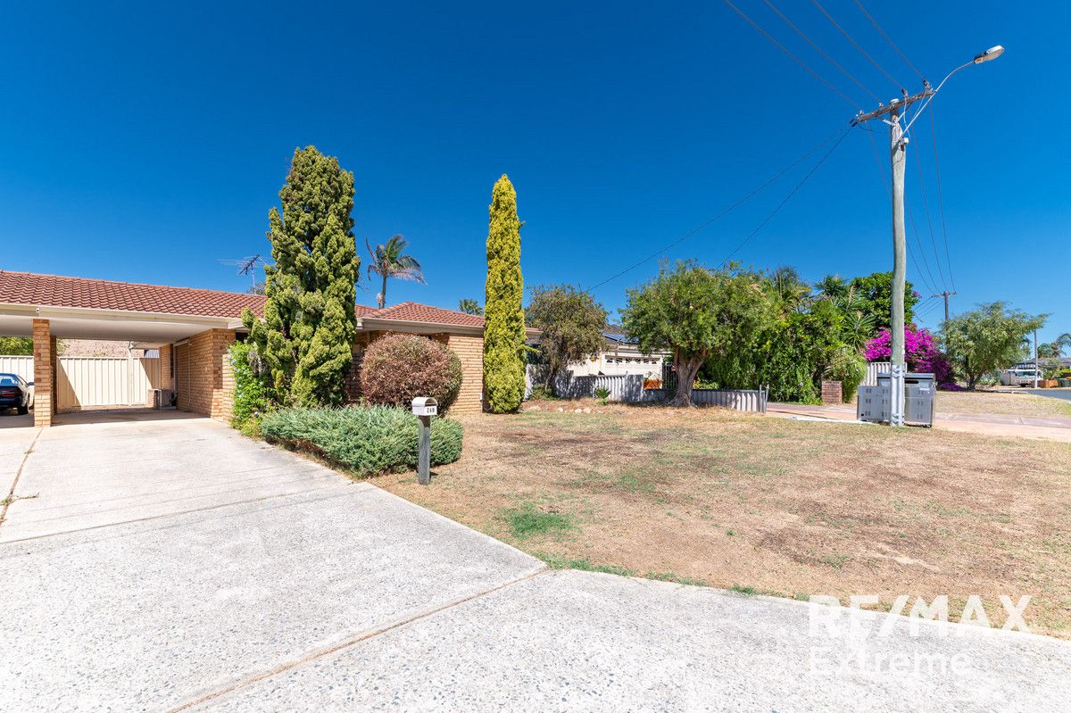 3 bedrooms House in 26B Faversham Way HEATHRIDGE WA, 6027