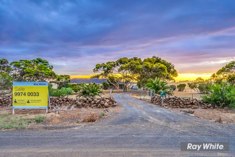 1411 Boundary Road, Mount Cottrell VIC 3024, Image 0