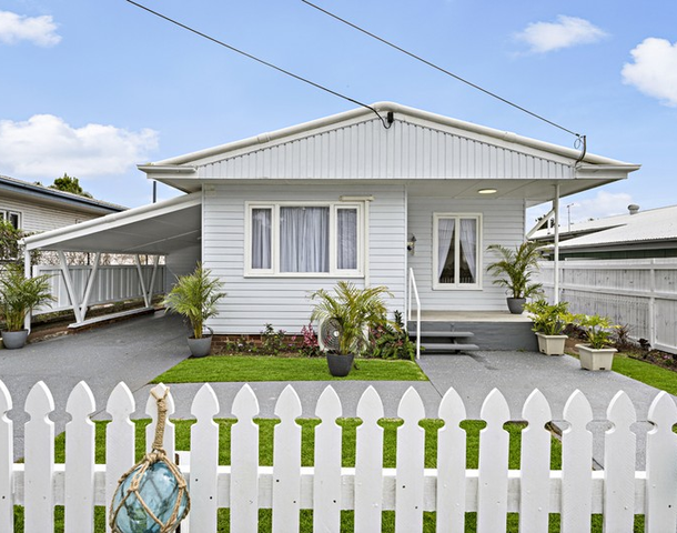 4 Higlett Street, Scarborough QLD 4020