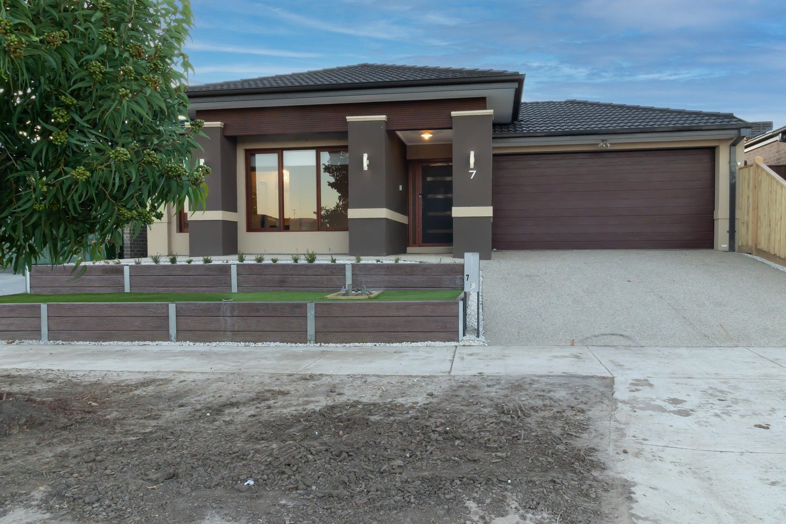 7 Edson Road, Mickleham VIC 3064 House For Rent Domain