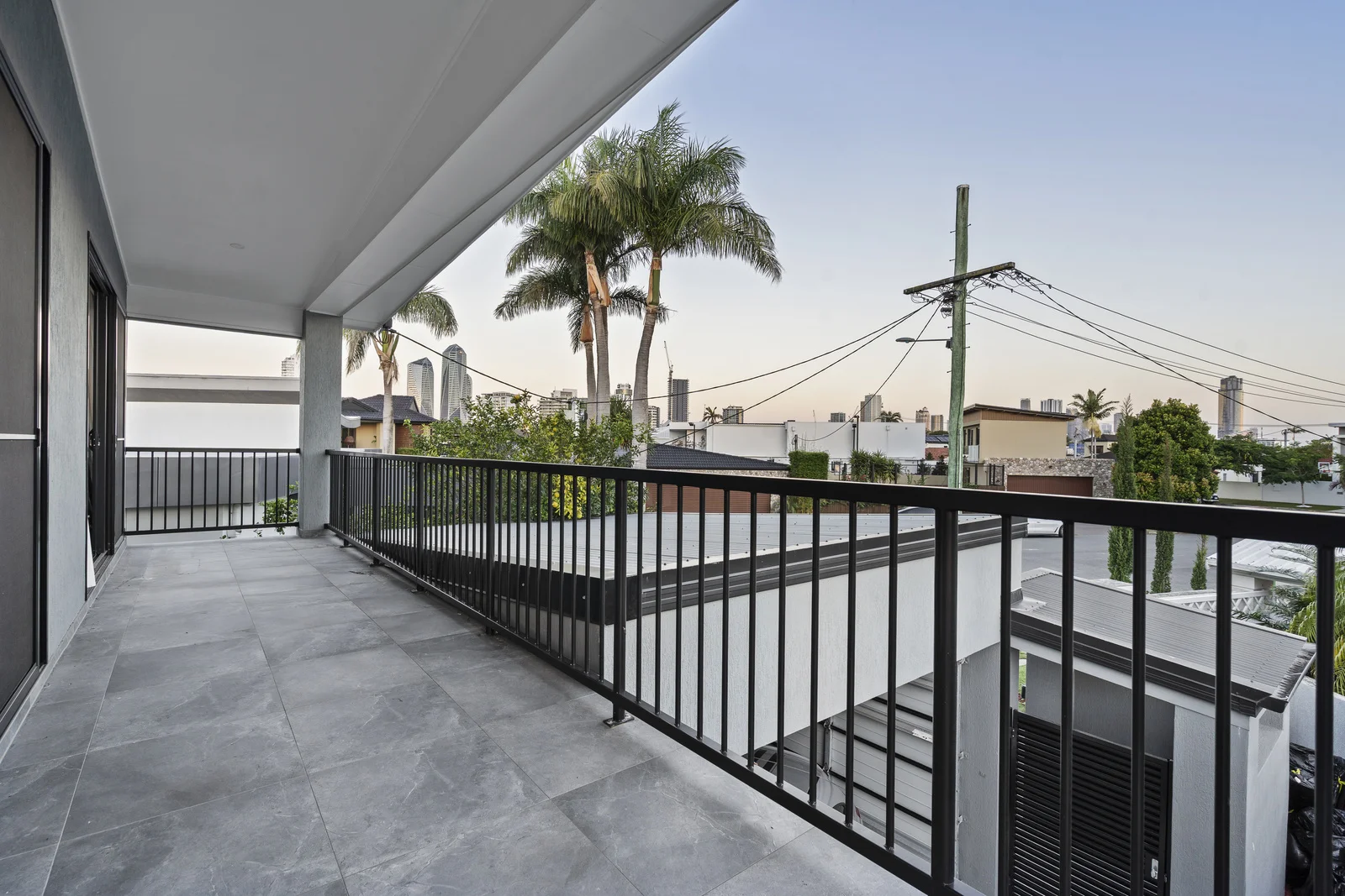 Additional image 30 of 138 Amalfi Drive, Isle Of Capri QLD 4217