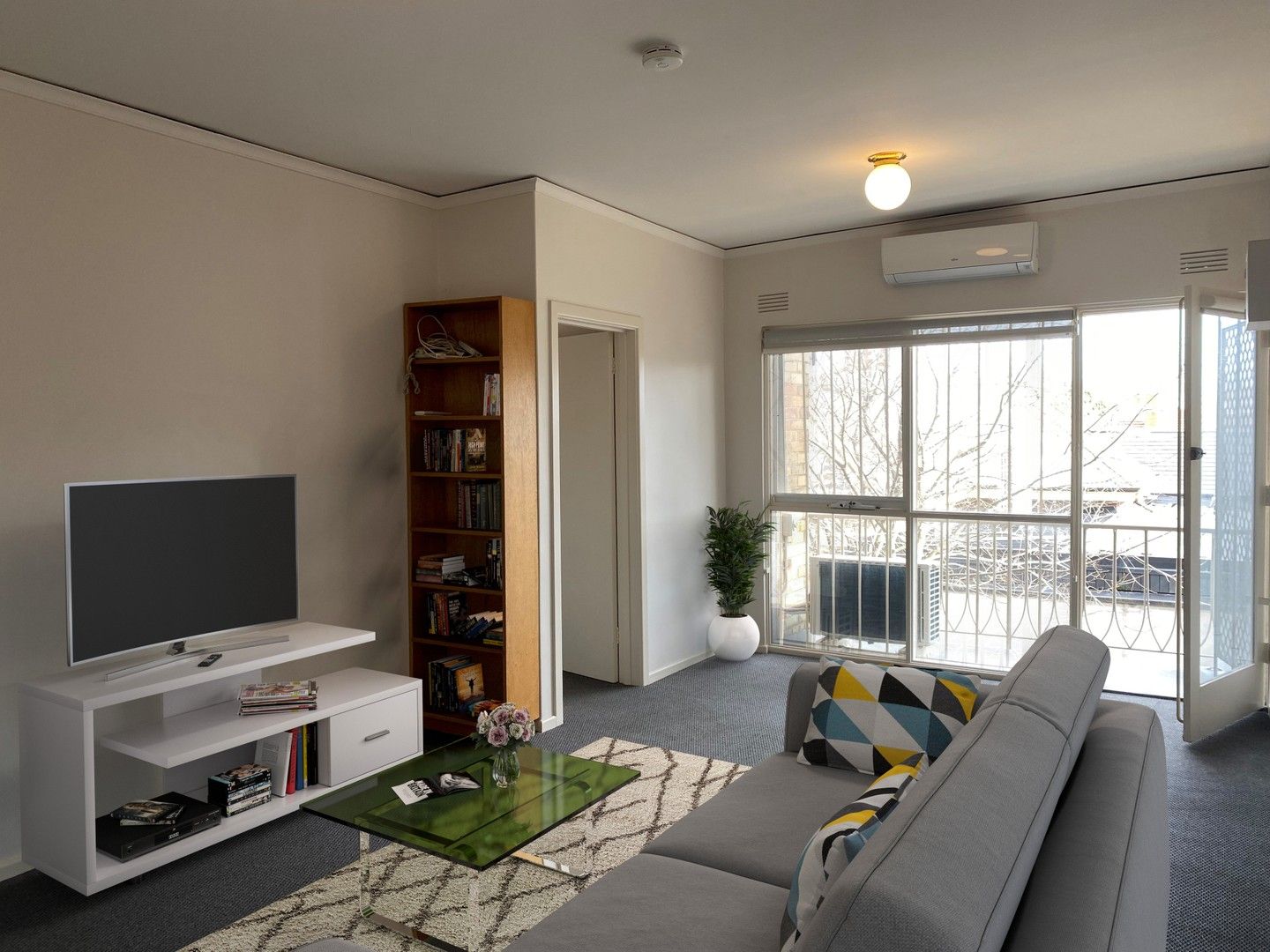 1 bedrooms Apartment / Unit / Flat in 12/8 Hepburn Street HAWTHORN VIC, 3122