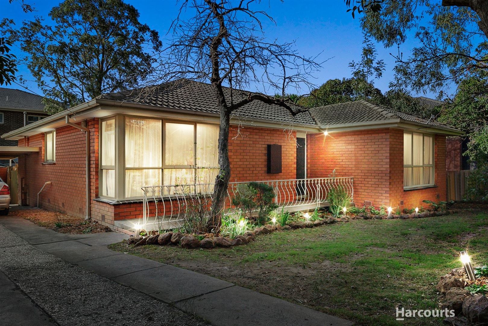 3 Golden Grove, Glen Waverley VIC 3150, Image 0