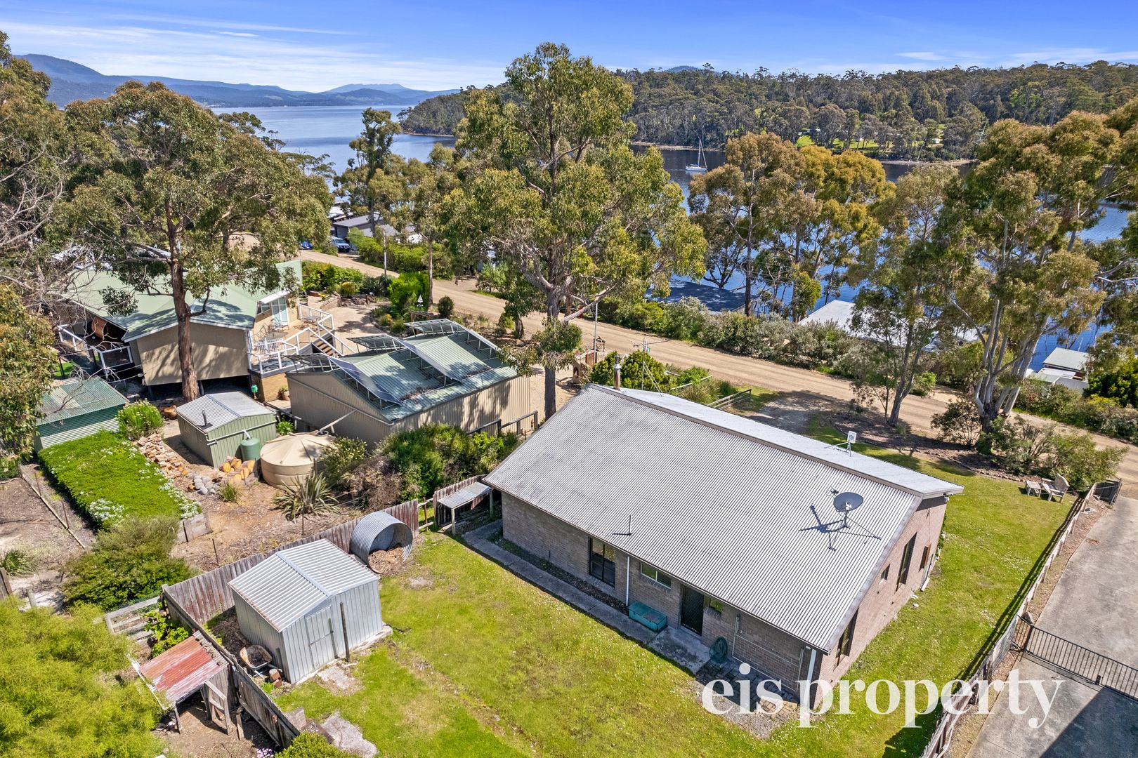 73 Flakemores Road, Eggs And Bacon Bay TAS 7112, Image 1