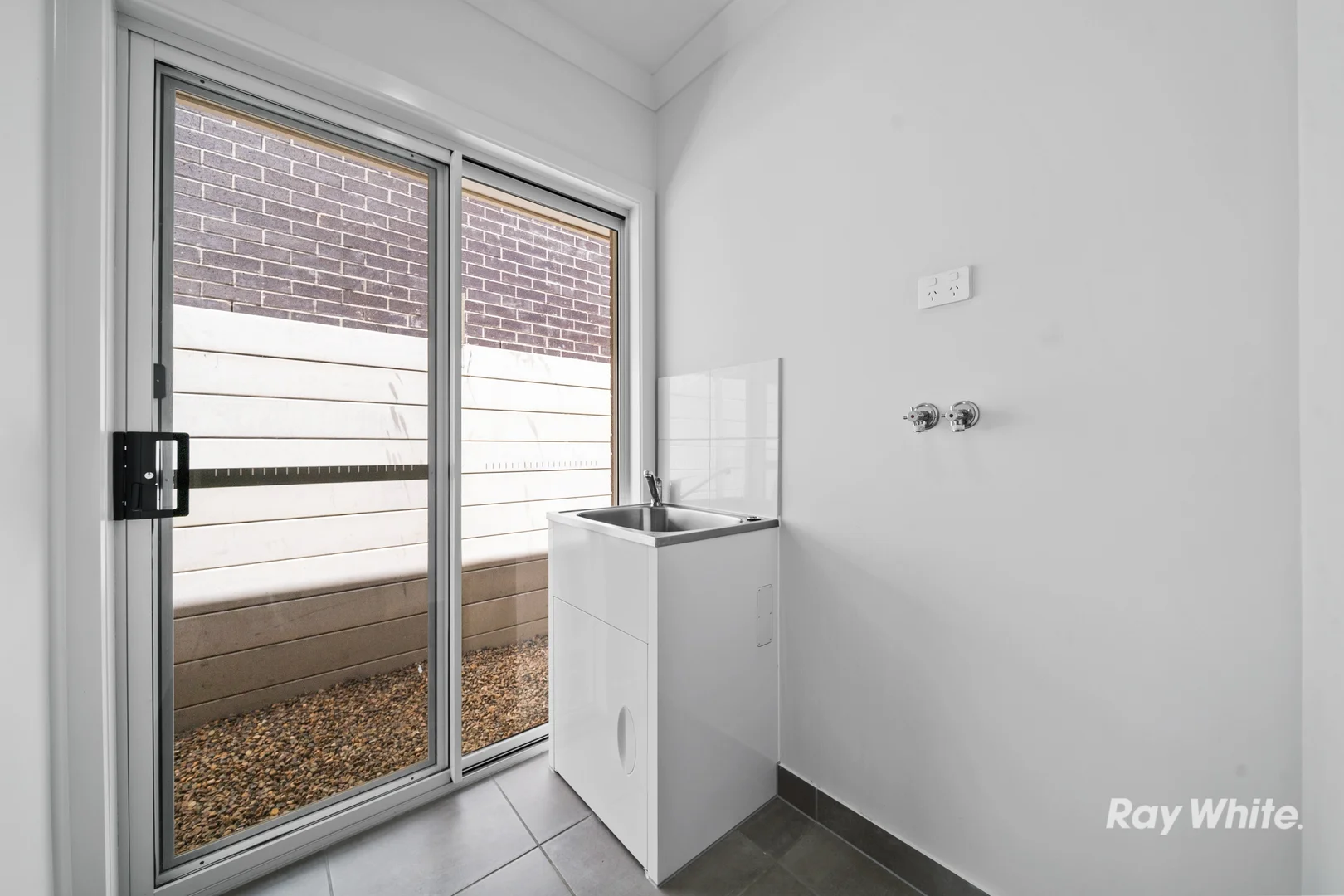 Additional image 12 of 15 Latrobe Court, Spring Mountain QLD 4300