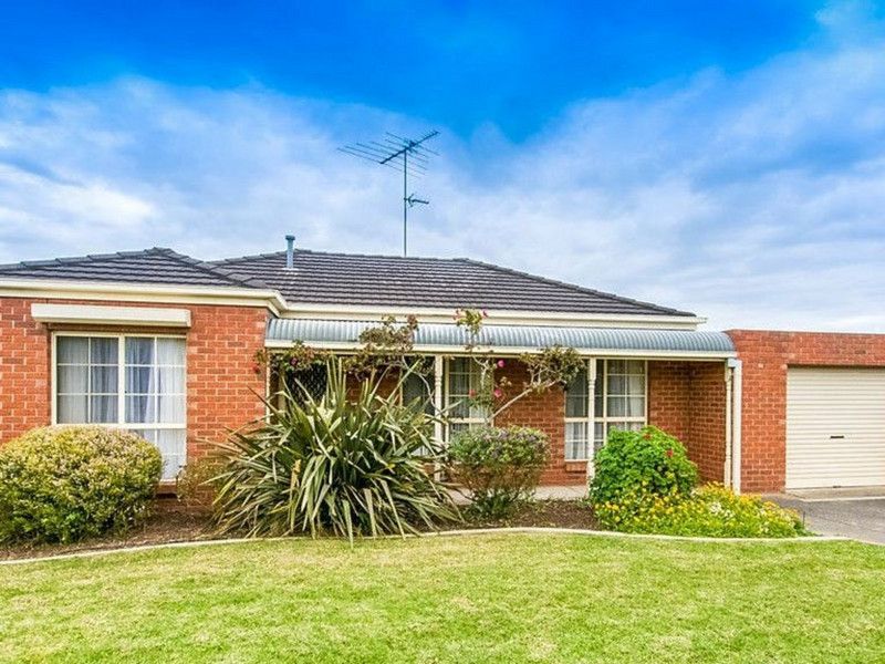 2 bedrooms Apartment / Unit / Flat in 2/69-73 Gloucester Street GROVEDALE VIC, 3216