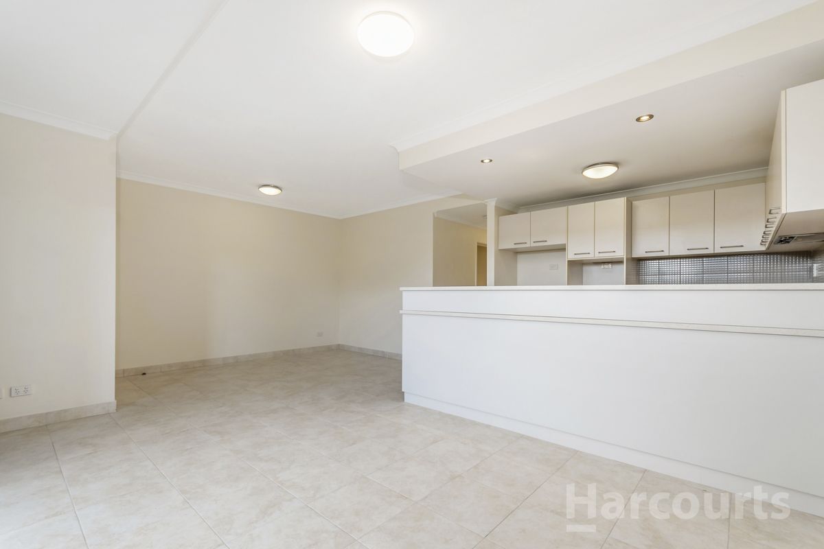 4/291 Ocean Keys Boulevard, Clarkson WA 6030, Image 1