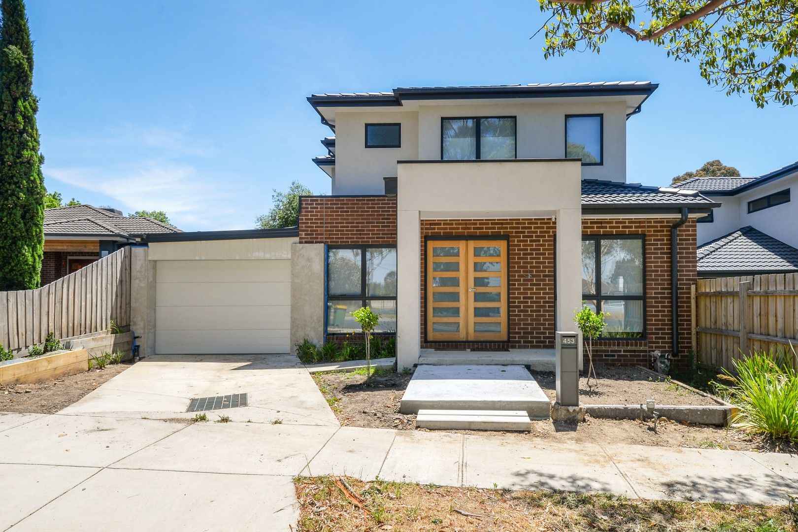 4 bedrooms Townhouse in 453 Boronia Road WANTIRNA SOUTH VIC, 3152