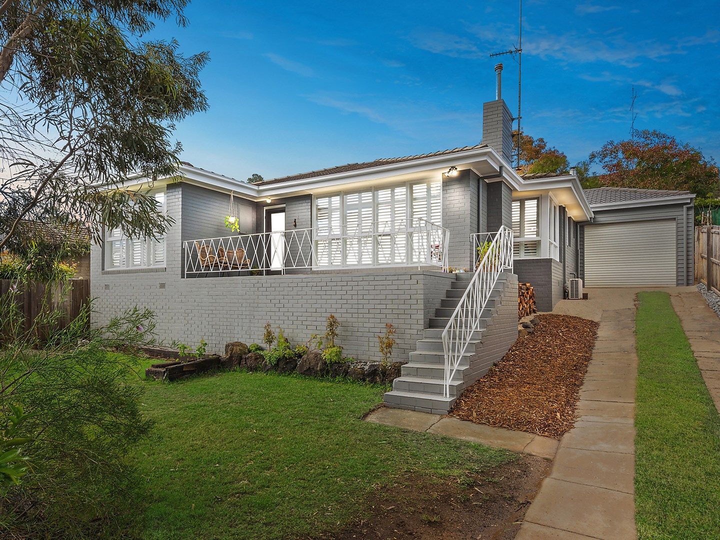 39 Belle Vue Avenue, Highton VIC 3216, Image 0