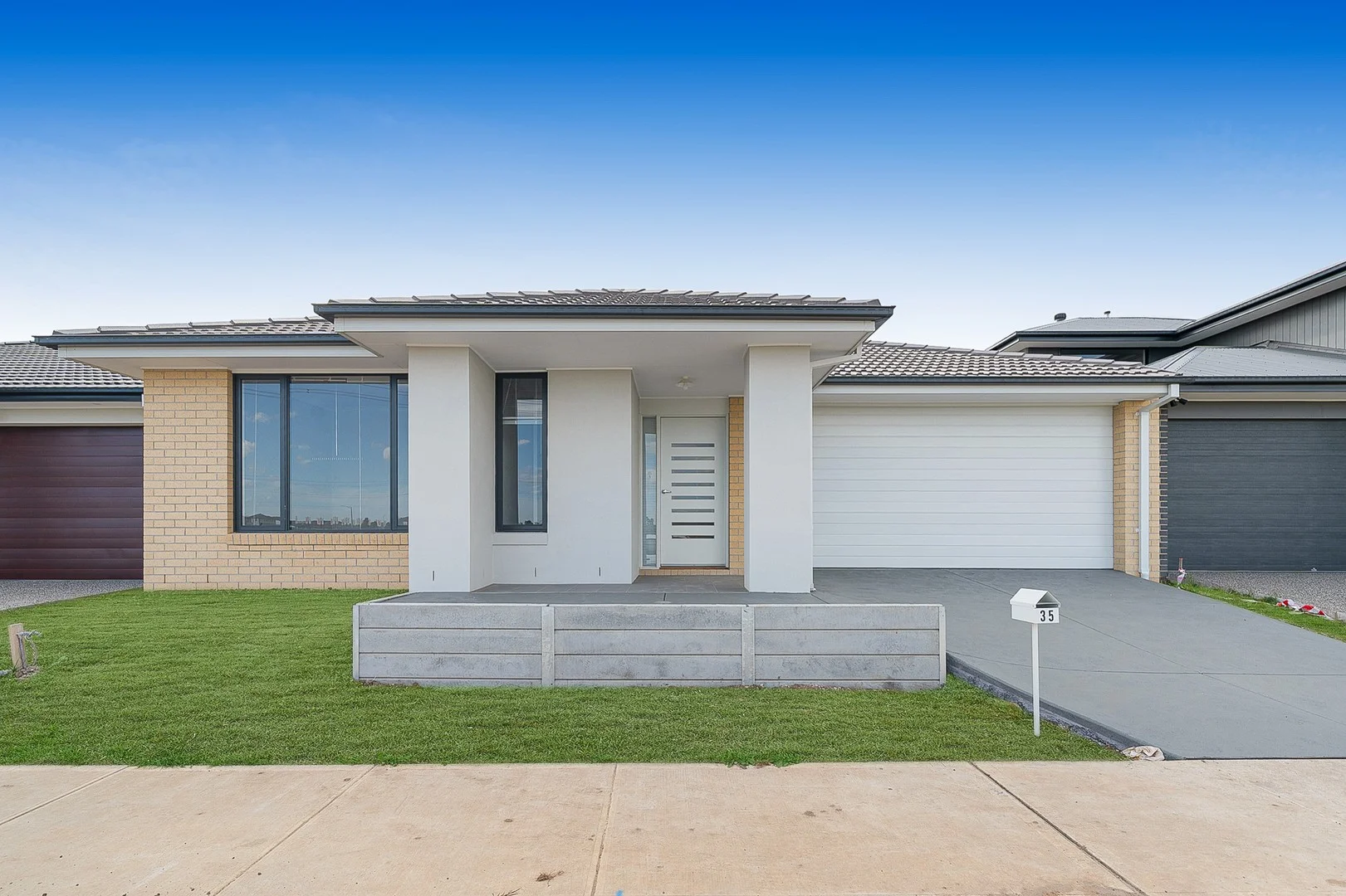 Primary image of 35 Villa Doria Drive, Clyde North VIC 3978