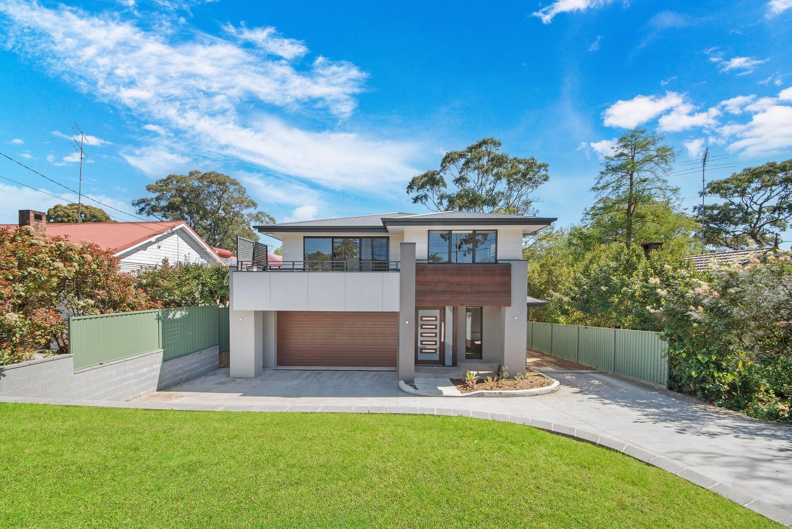 5 bedrooms House in 99 Oakes Road CARLINGFORD NSW, 2118