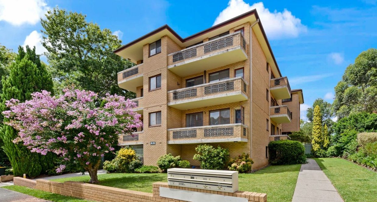 2 bedrooms Apartment / Unit / Flat in 6/33-35 George Street MORTDALE NSW, 2223