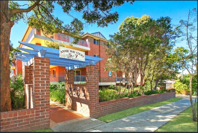 2 bedrooms Apartment / Unit / Flat in 7/5-7 May Street HORNSBY NSW, 2077