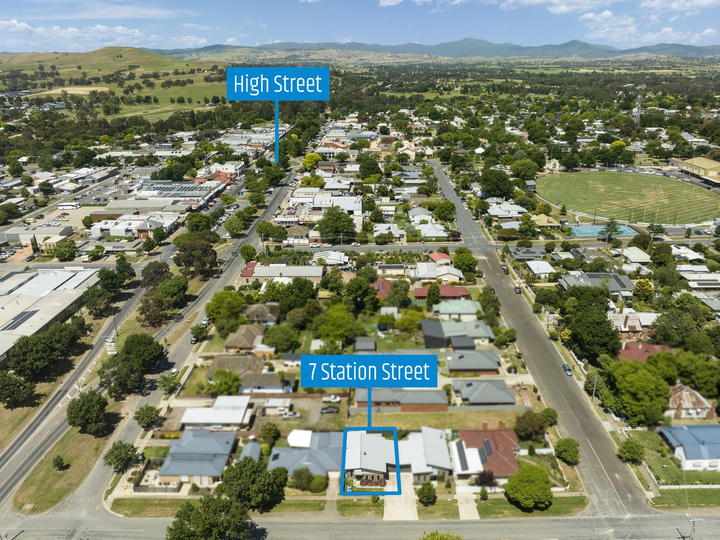 7 Station Street, Mansfield VIC 3722 | Domain