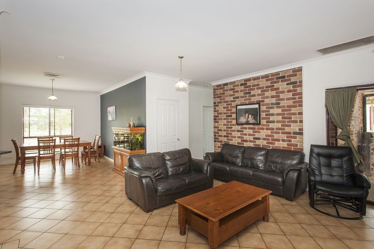 1 Woodlands Way, Medowie NSW 2318, Image 1