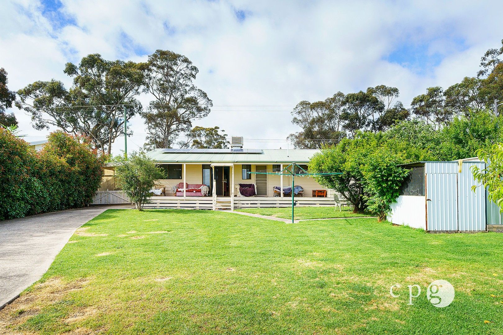 3 bedrooms House in 15 Yeats Street CASTLEMAINE VIC, 3450