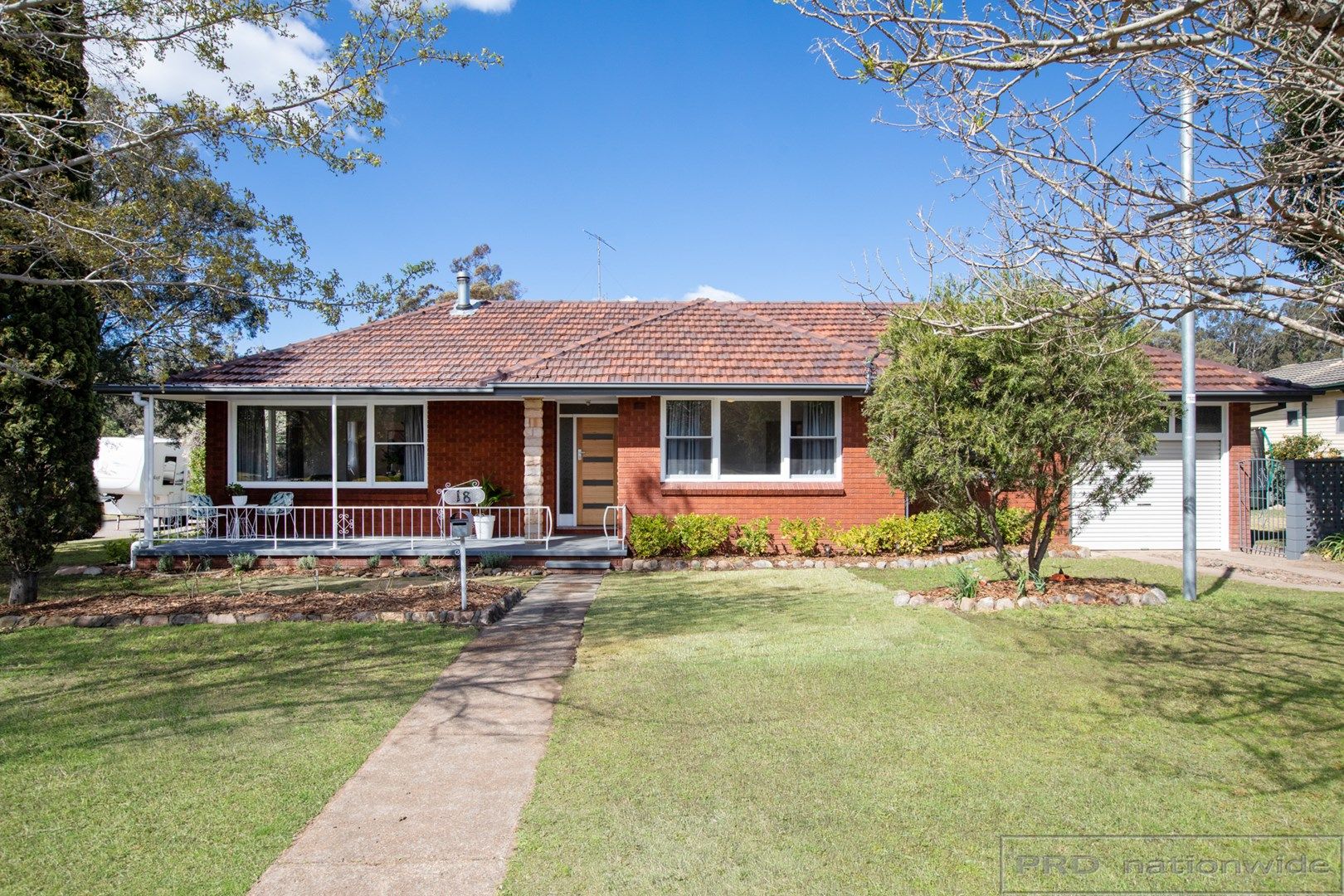 18 Perth Avenue, East Maitland NSW 2323, Image 0