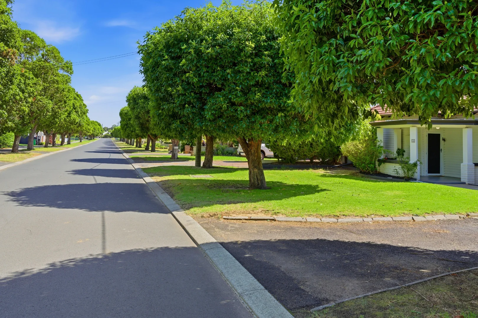 Additional image 38 of 4 Sir James Avenue, Harvey WA 6220