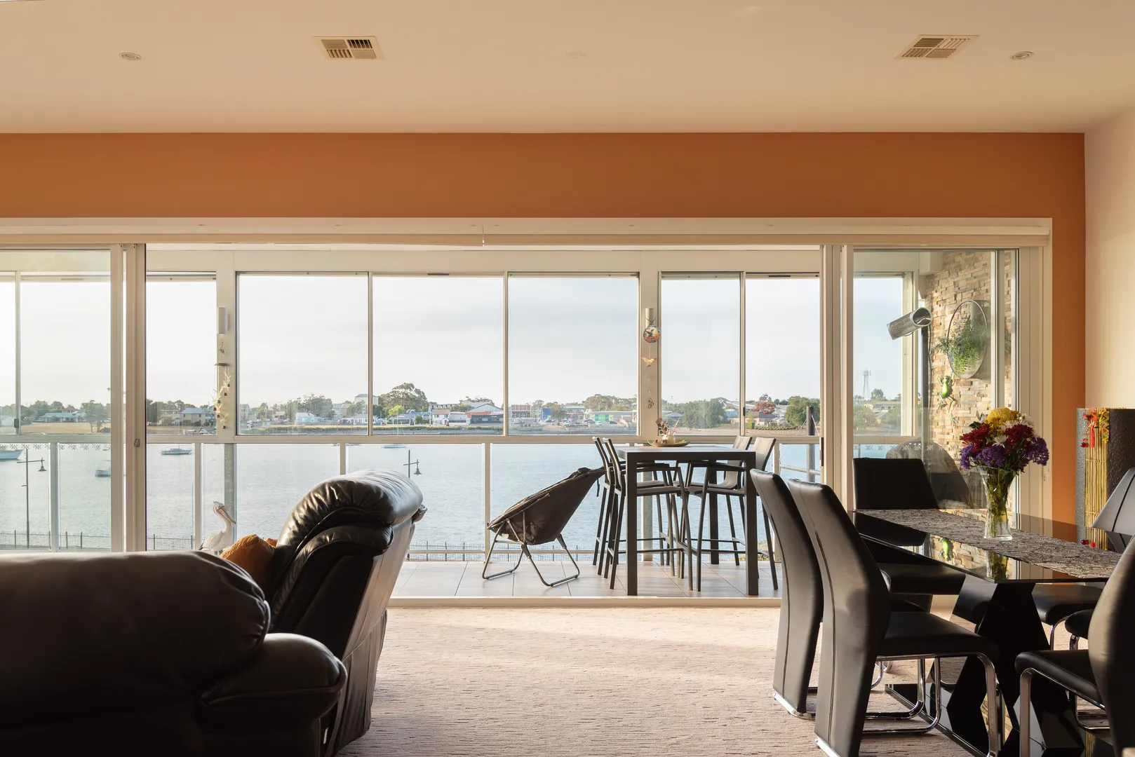 York Cove Apartment with Stunning River Views - Vista 4