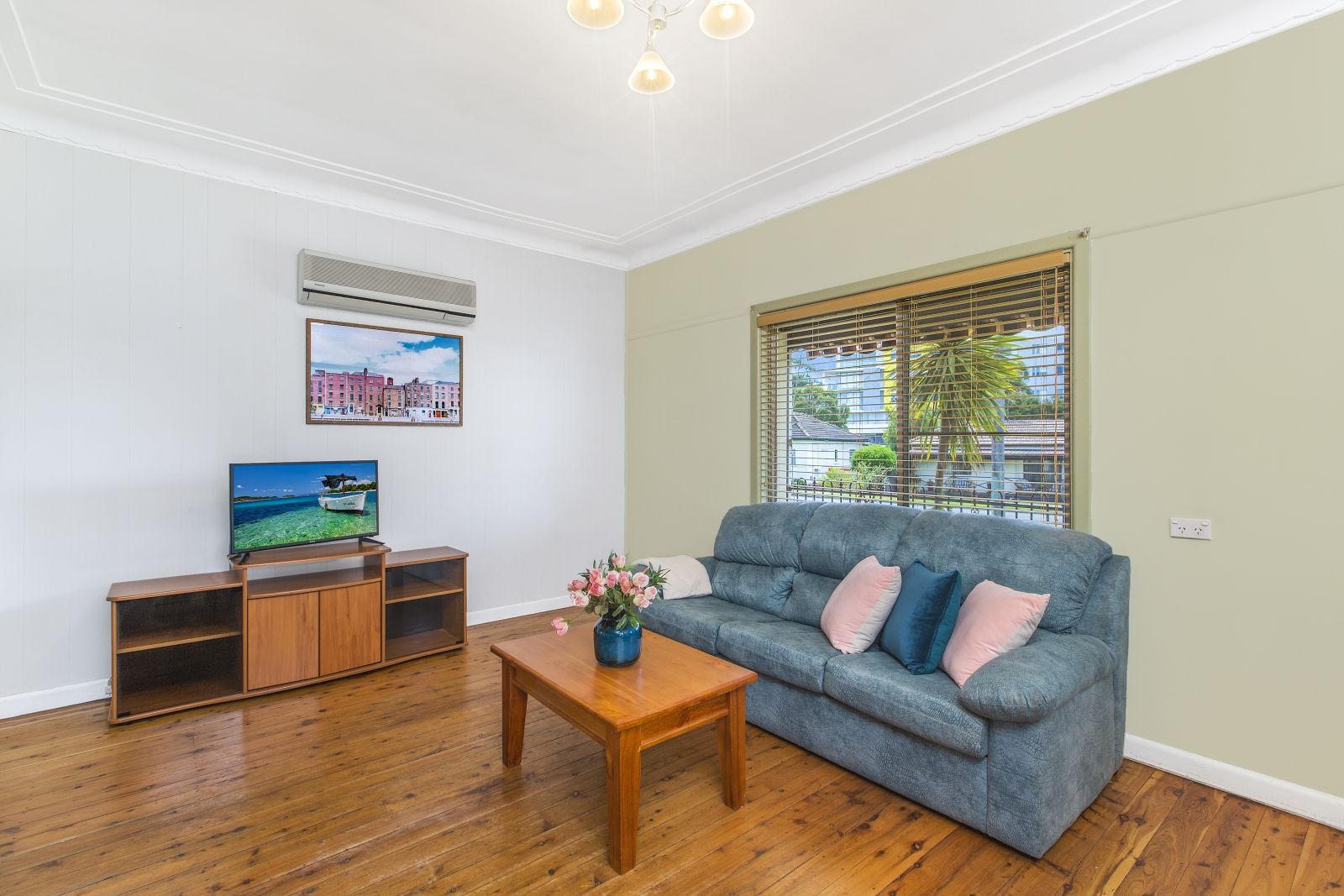 17 Dan Street, Campbelltown NSW 2560, Image 2