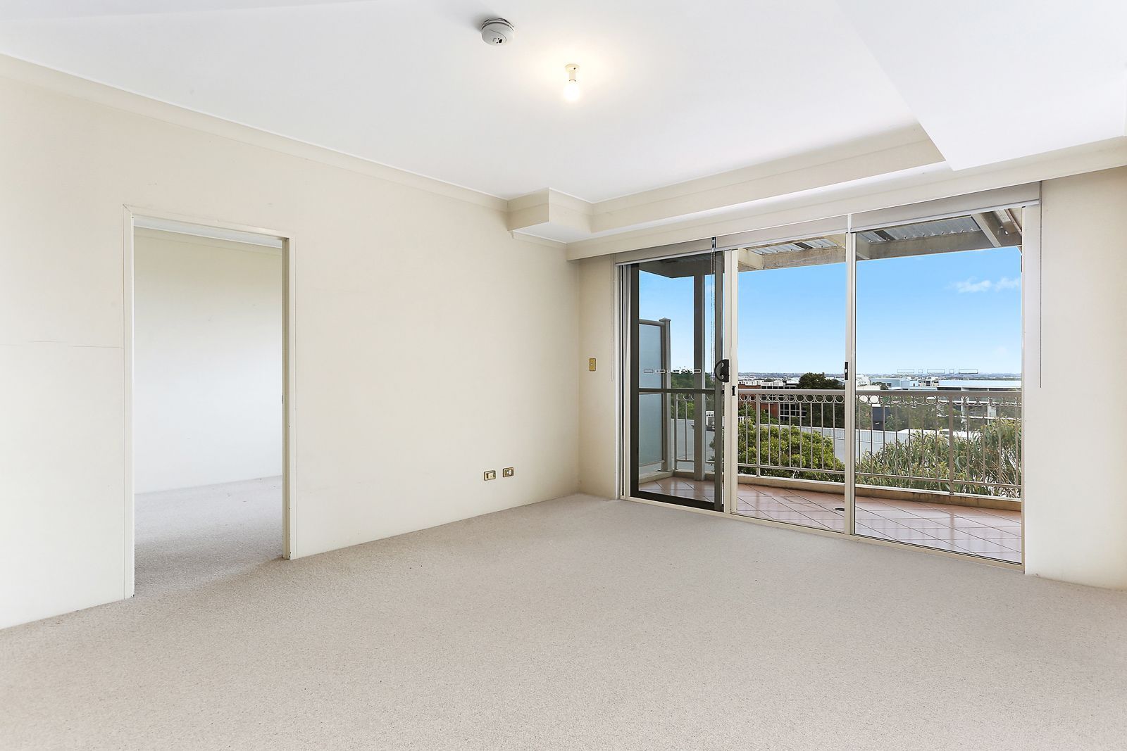 733/8393 Dalmeny Avenue, Rosebery NSW 2018 House For Rent 850 Domain