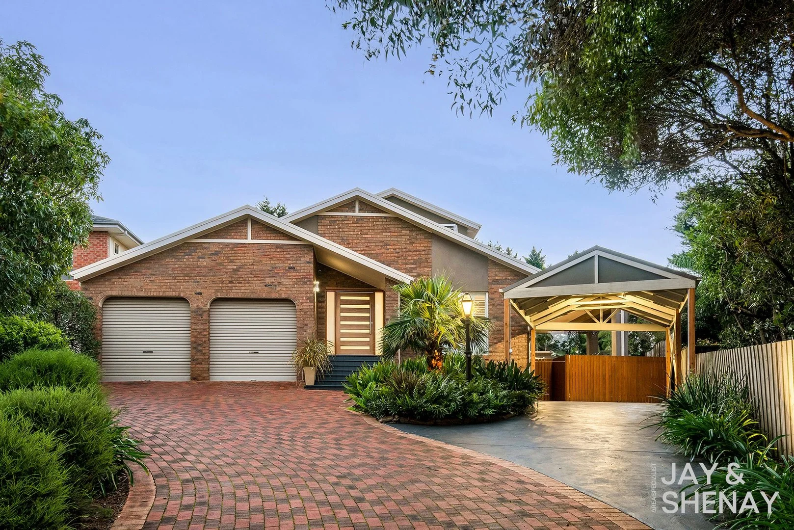 6 Wakefield Rise, Endeavour Hills VIC 3802