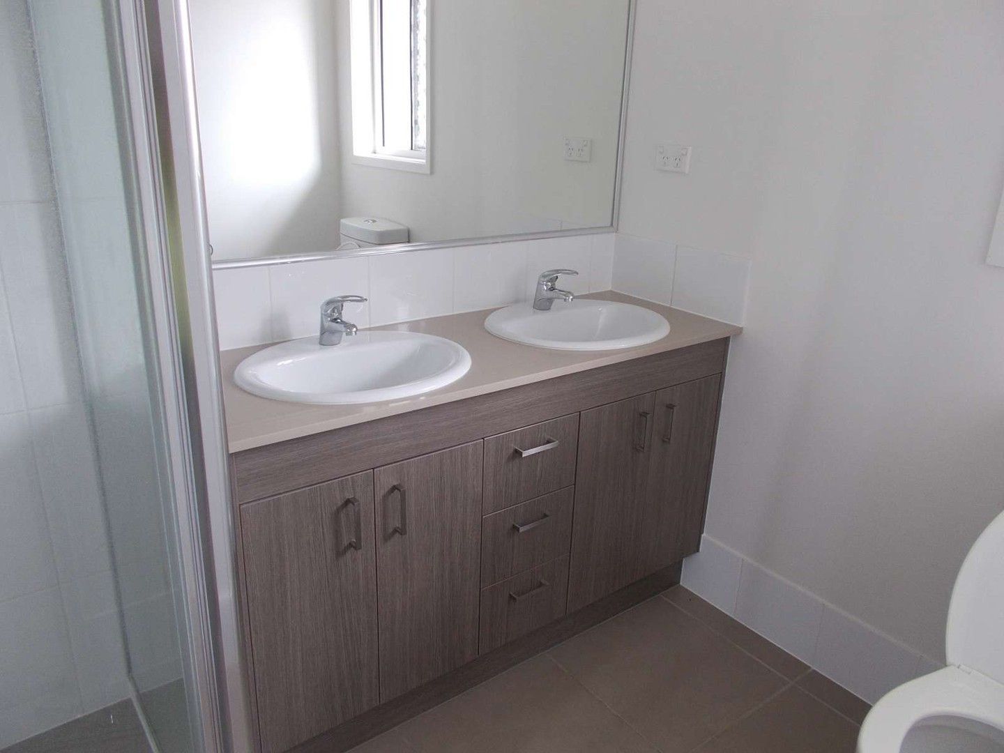 4 bedrooms House in 27 Jindalba Drive COOMERA QLD, 4209