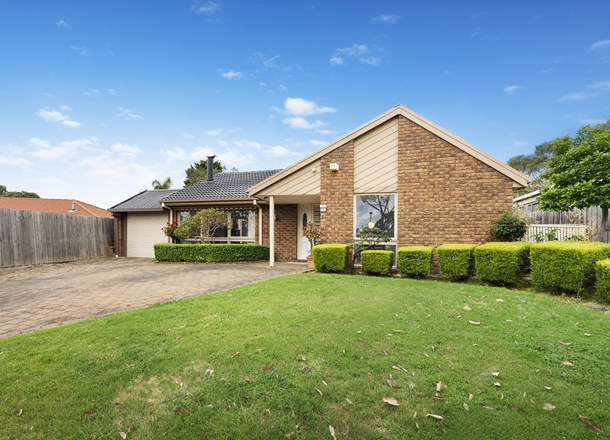 1 Hawksburn Crescent, Wantirna South VIC 3152