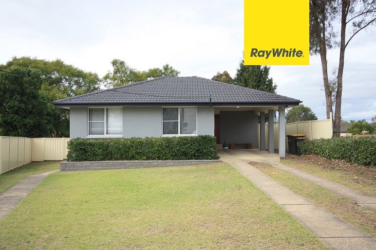 3 bedrooms House in 20 Banks Place CAMDEN SOUTH NSW, 2570