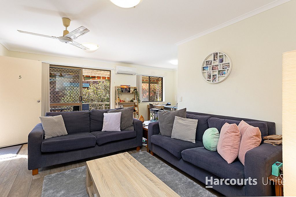 5/137 Prince Edward Parade, Scarborough QLD 4020, Image 2