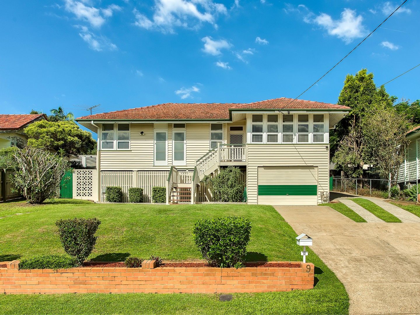 3 bedrooms House in 9 Macedon Street WAVELL HEIGHTS QLD, 4012