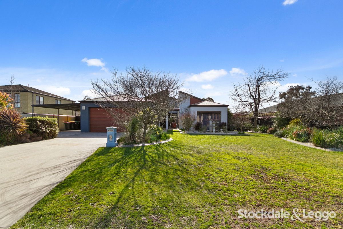 4 bedrooms House in 14 Saxby Court TRARALGON VIC, 3844