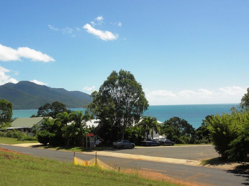 7 Gloucester Avenue, Hideaway Bay QLD 4800, Image 1