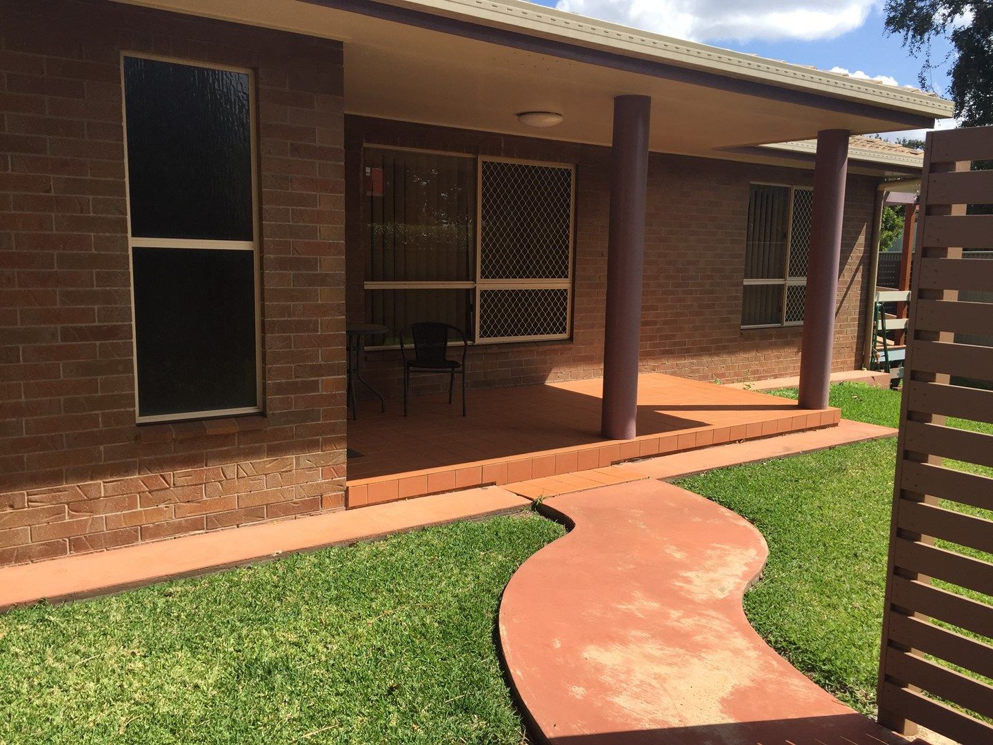 3 bedrooms Apartment / Unit / Flat in 3/5 Cevn Street CHILDERS QLD, 4660
