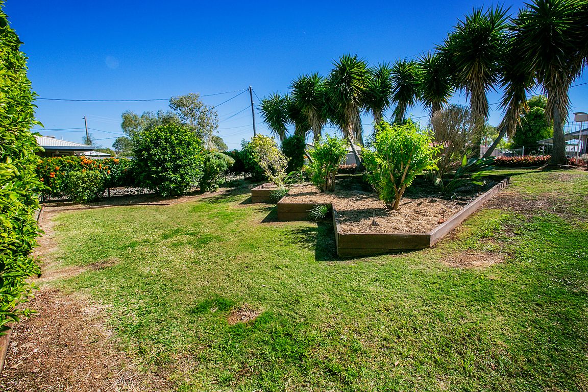 3 bedrooms House in 101 Darling Cres MOUNT ISA QLD, 4825