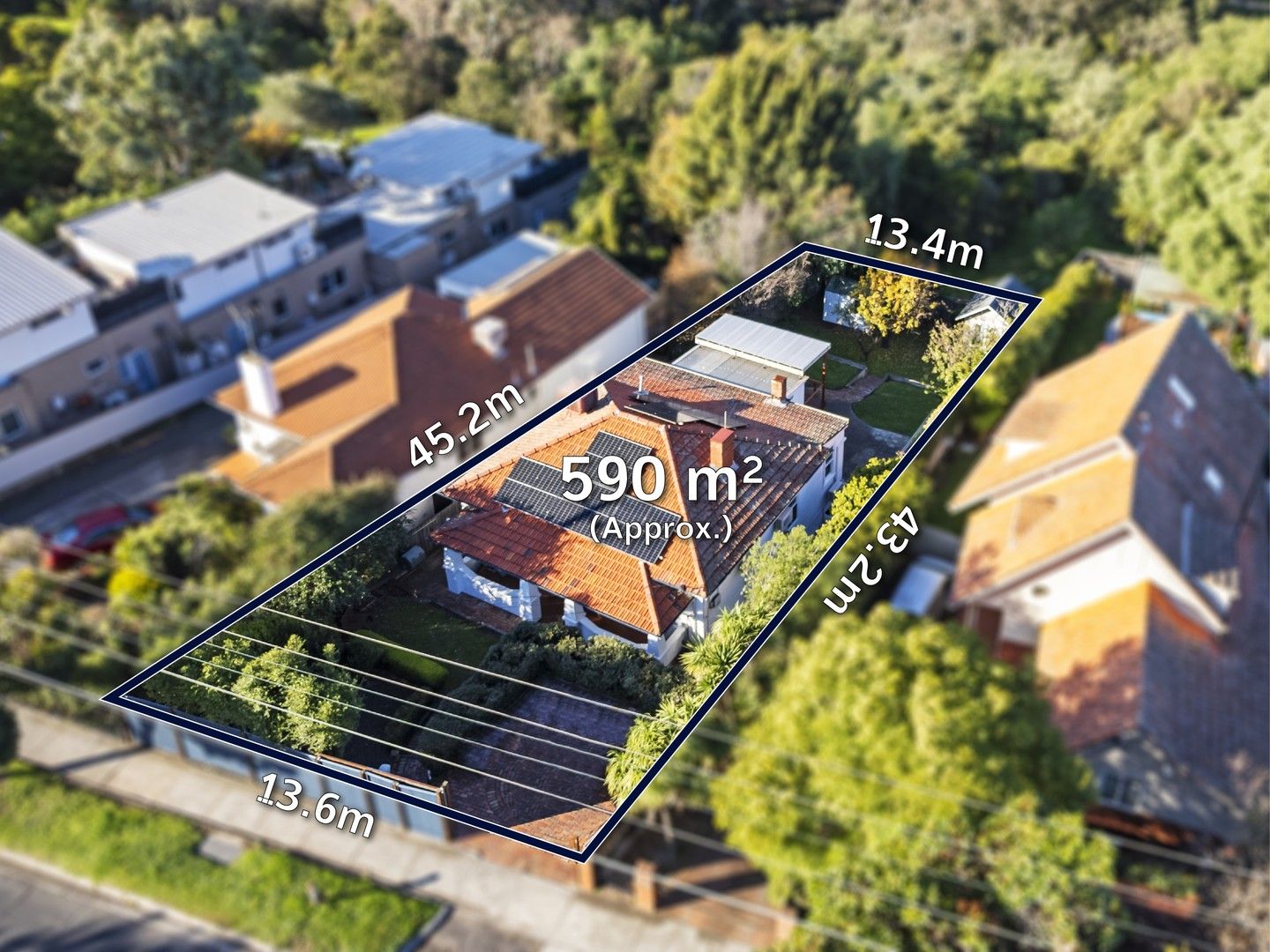 3 bedrooms House in 286 Pascoe Vale Road ESSENDON VIC, 3040