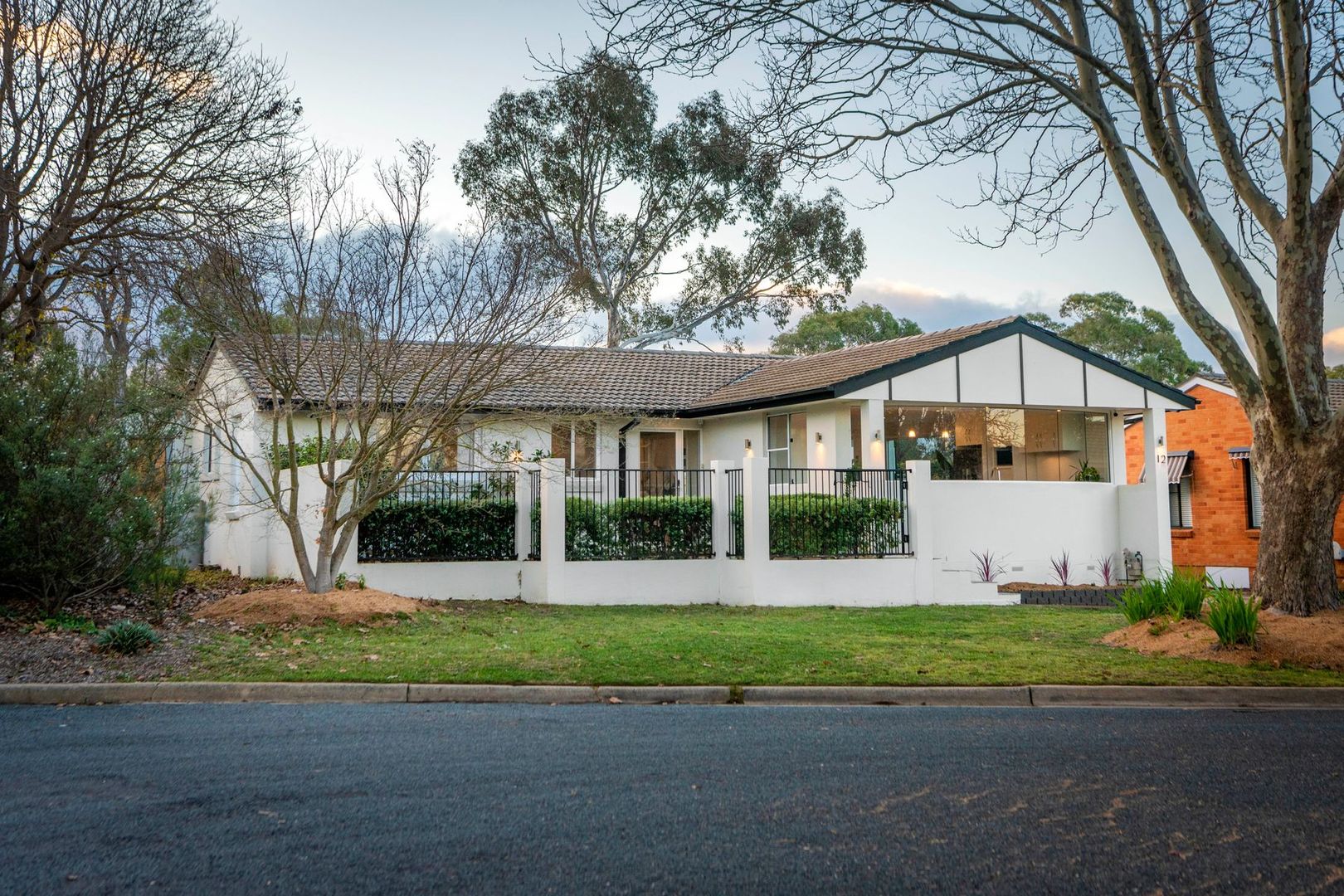 12 Shann Place, Chifley ACT 2606, Image 2