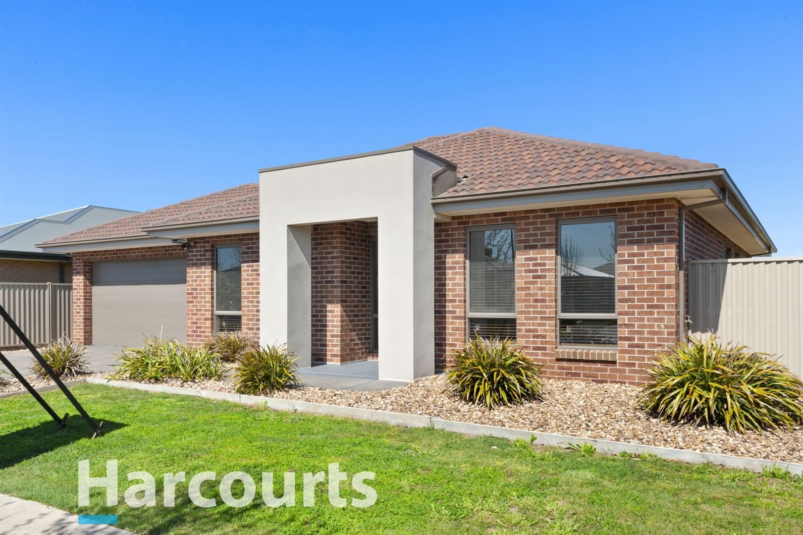 8 Naroo Street, Alfredton VIC 3350, Image 0