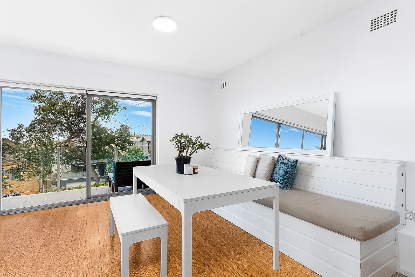 1/5 Carlisle Street, Tamarama NSW 2026, Image 2