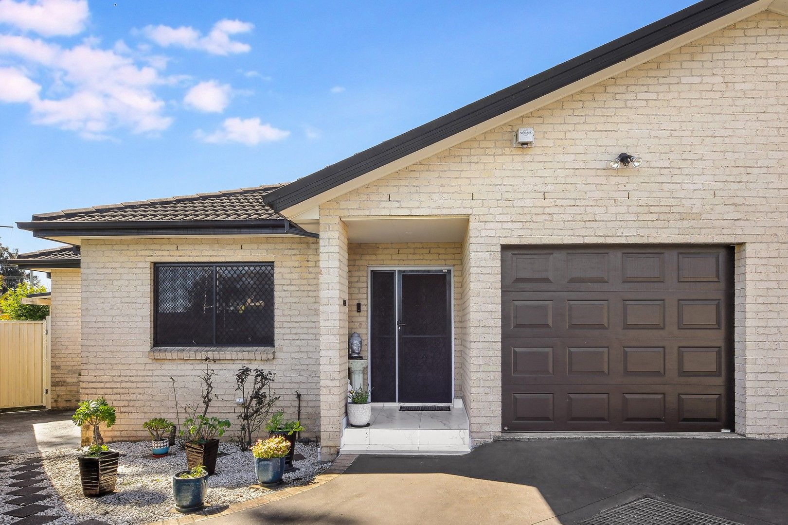 3 bedrooms Semi-Detached in 4/2 Mifsud Street GIRRAWEEN NSW, 2145